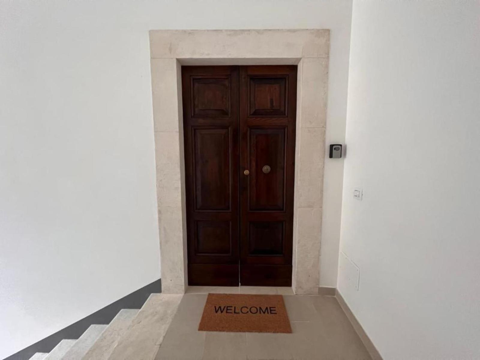 Antica Dimora San Crisante - Centro Storico Apartment L'Aquila Luaran gambar
